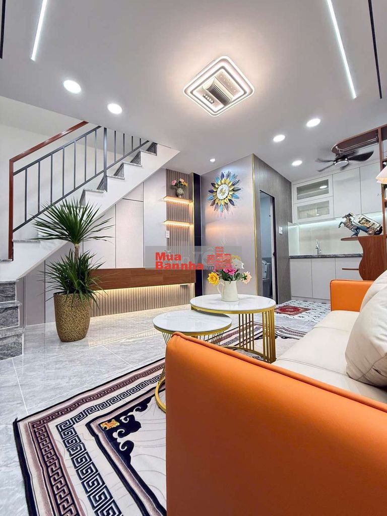 HÀNG HIẾM GIÁ TỐT CHỈ CẦN HƠN 1TY LÀ CÓ NHÀ Ở