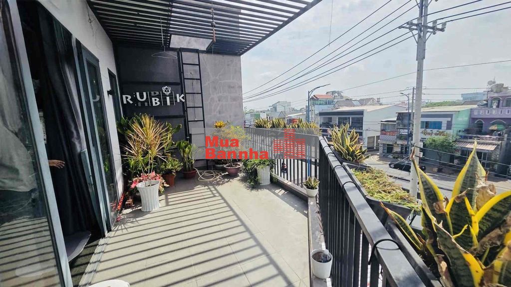 MẶT TIỀN ĐẶNG THÚC VỊNH 12M x 18M NHÀ 4 TẦNG BTCT