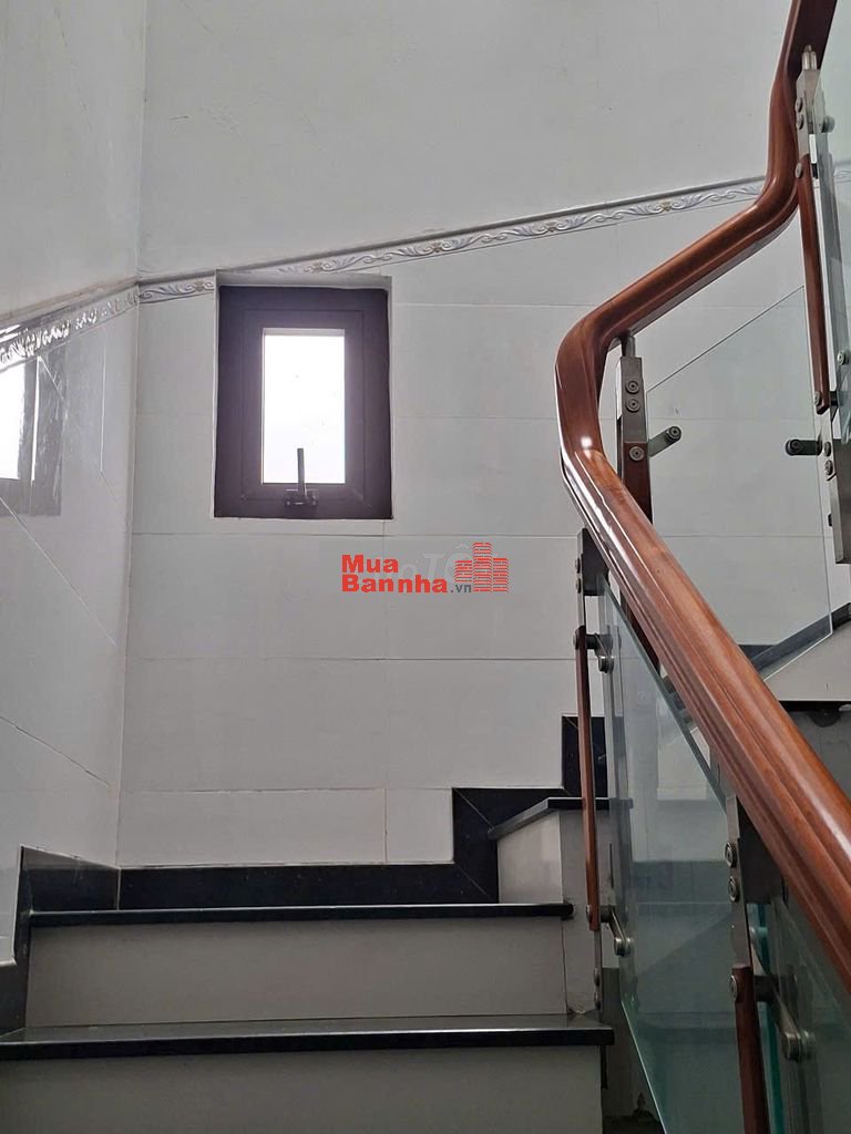 Nhà MT Trần Thị Hè Q12 diện tích lớn 4.3x27m, 2 tầng kiên cố, 7.5 tỷ