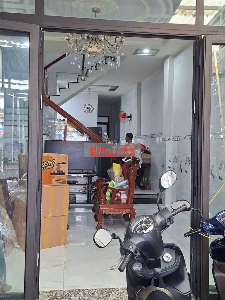 Nhà MT Trần Thị Hè Q12 diện tích lớn 4.3x27m, 2 tầng kiên cố, 7.5 tỷ