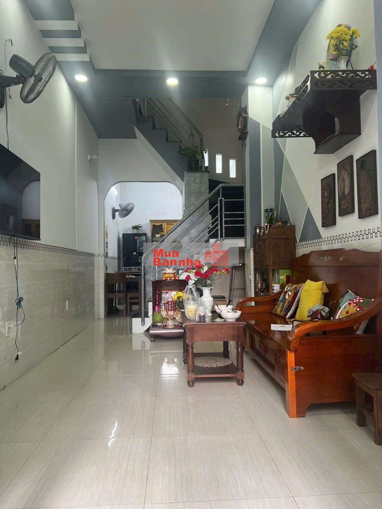 Q10- nhà bán - hẻm xe hơi - 2 tầng - giá chỉ 4 tỷ nhỉnh xíu