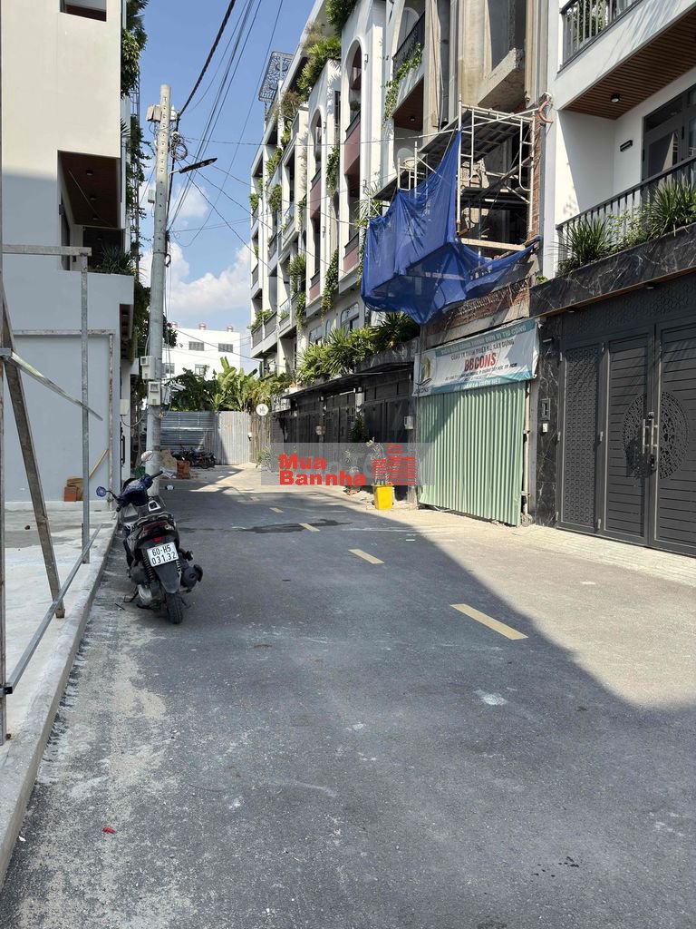 Nhà mới full nội thất đường TX 25, DT:4x16M, Lửng, 3 Lầu, 4PN, P.thờ