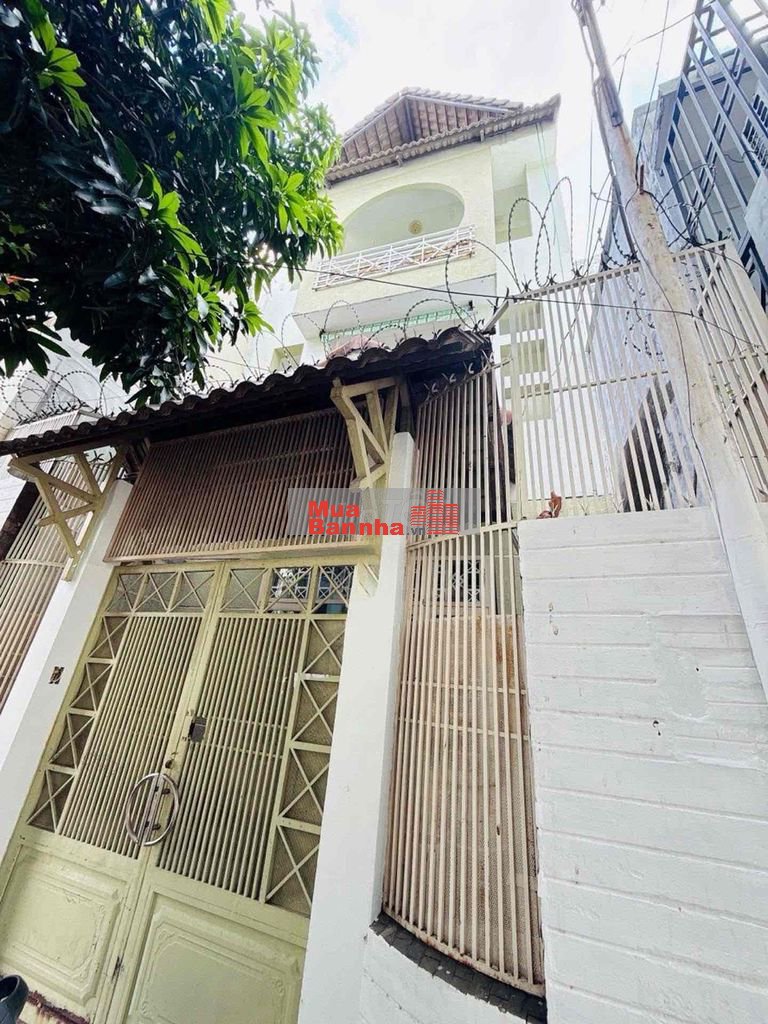 Ngay Nguyễn Văn Đậu, 3 tầng đúc, 77m² 7.99 tỷ quá đã.  Nhà đúc kiên cố