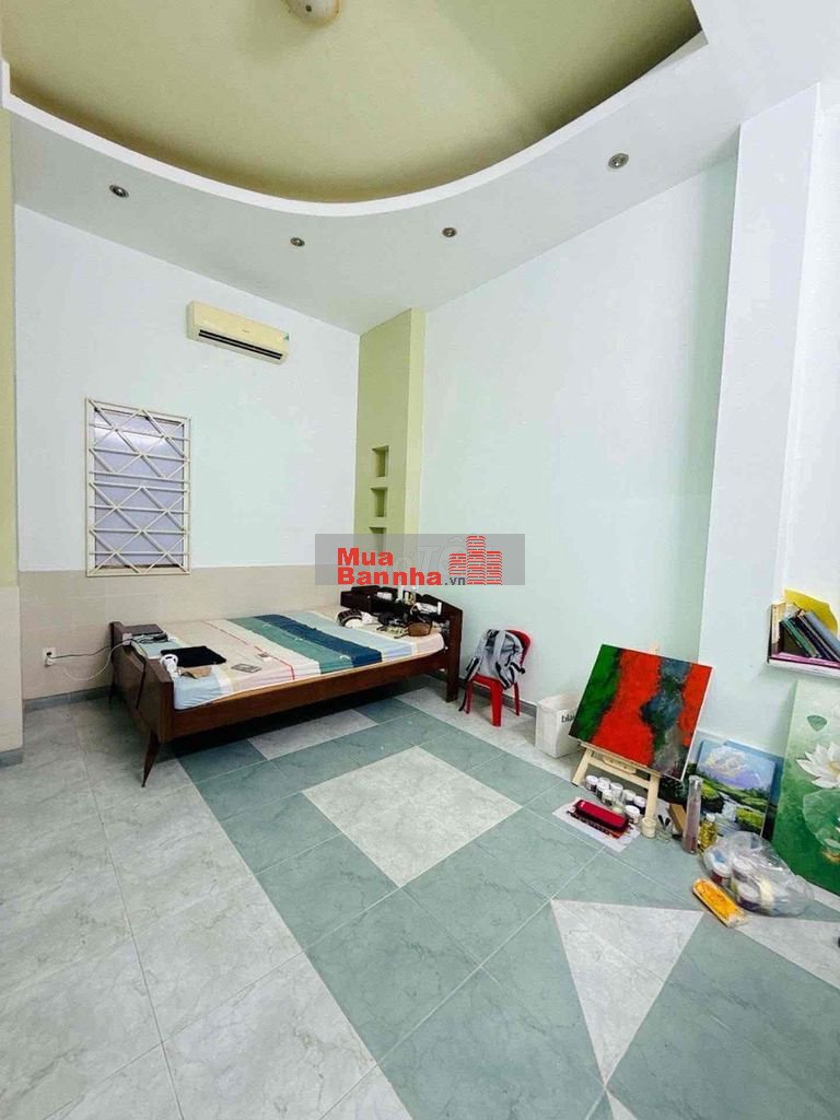 Ngay Nguyễn Văn Đậu, 3 tầng đúc, 77m² 7.99 tỷ quá đã. Nhà đúc kiên cố
