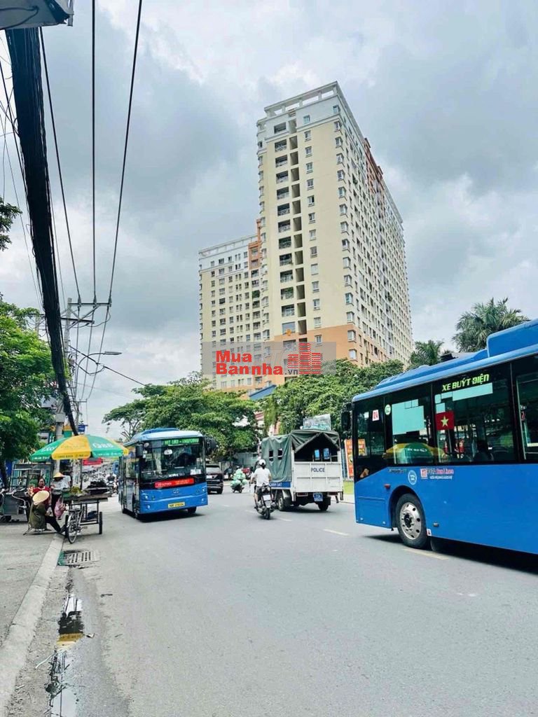 Nhà K82 Trung Mỹ Tây 6x20m, 121m², đối diện công viên, KD đẹp