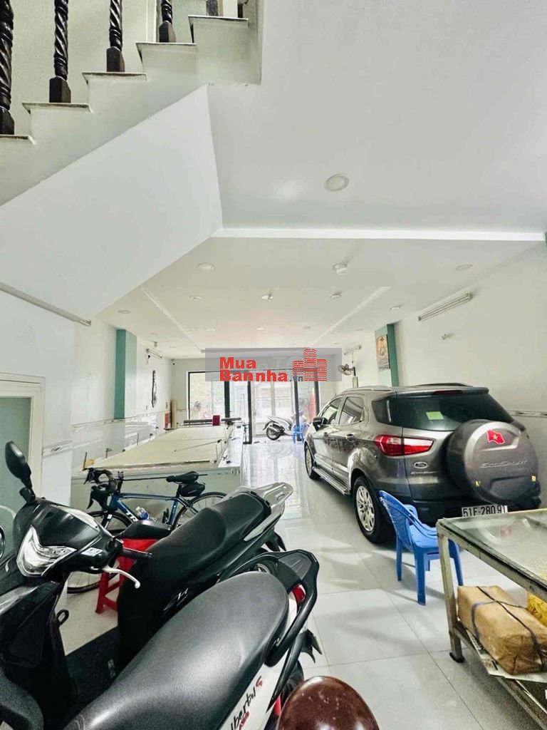 Nhà K82 Trung Mỹ Tây 6x20m, 121m², đối diện công viên, KD đẹp