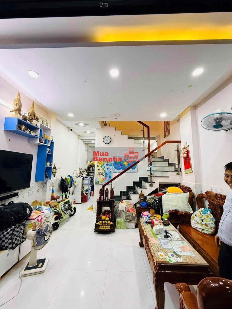 NHÀ PHẠM VĂN CHIÊU - 40m2 - 2 TẦNG 2 PHÒNG NGỦ - HẺM RỘNG RÃI