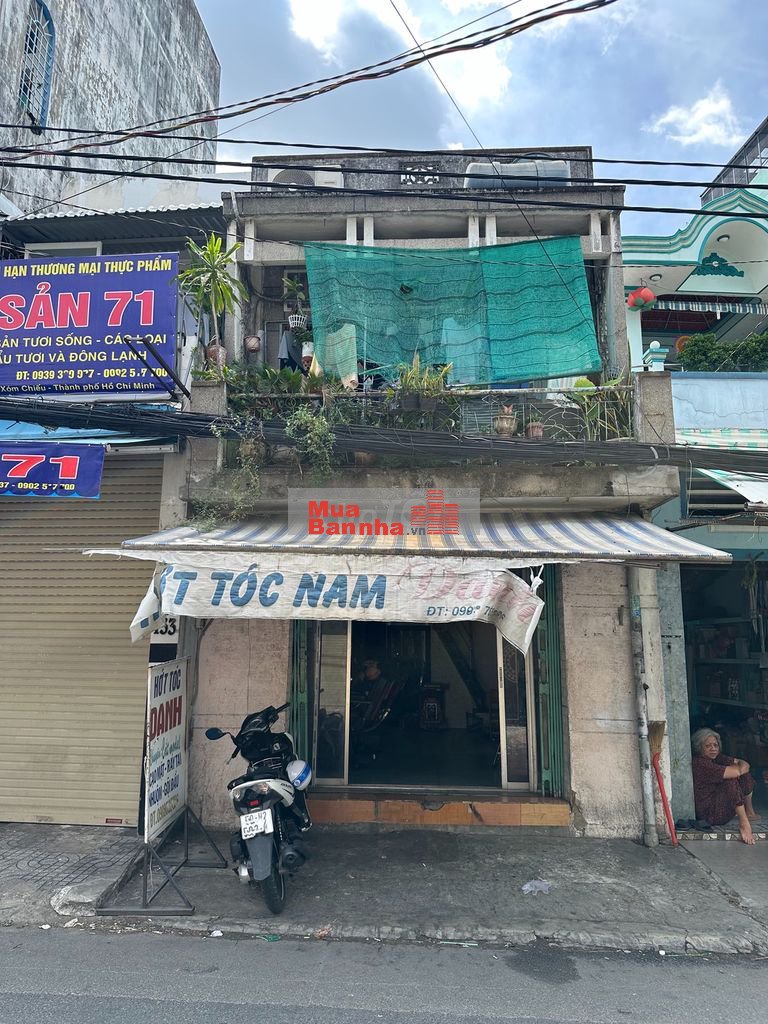 Nhà mặt tiền Xóm Chiếu, Q4 khu kd sầm uất