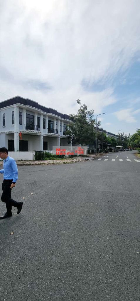 Căn góc nhà phố vườn view sông The Sol- SHCC- Vừa ở vừa kinh doanh