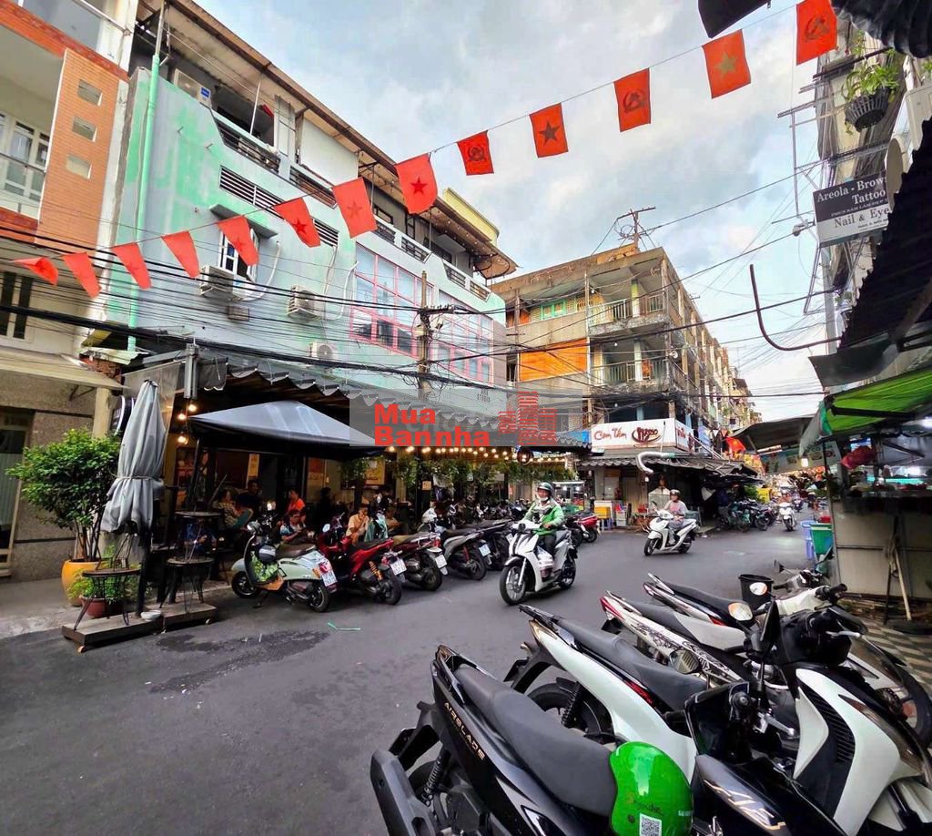 NGANG LỚN HƠN 5 - TT QUẬN 3 - 5,7 *11 - GIÁ NHỈNH 13 TỶ CÒN TL