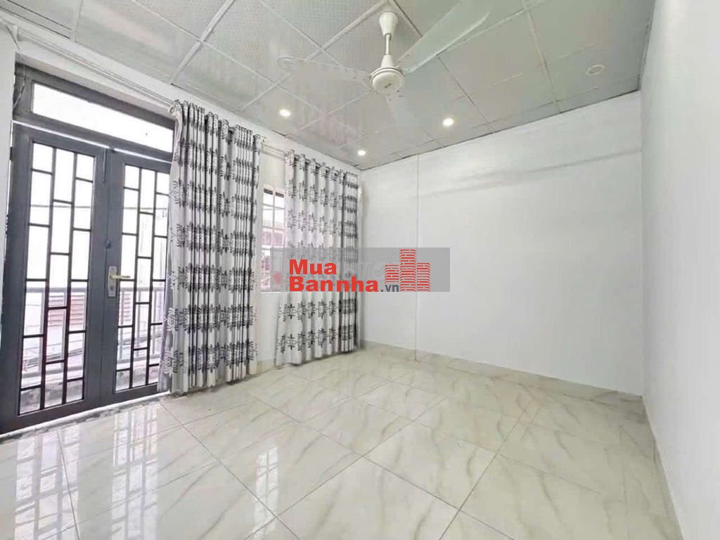 quang trung p10, gần uy ban, 55m2 sổ hồng riêng, hoàn công đủ