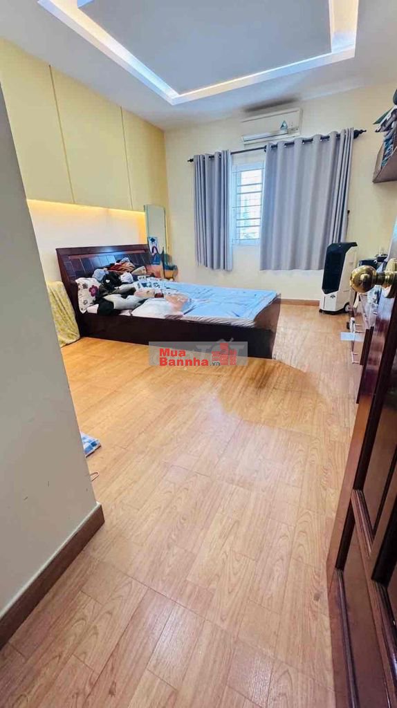 Nhà 4 Tầng Hẻm Xe Tải Lã Xuân Oai Chỉ 5.6 Tỷ TL