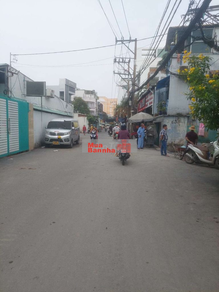 bán nhà 259 nguyễn văn luông chỉ 3ti nhỉn