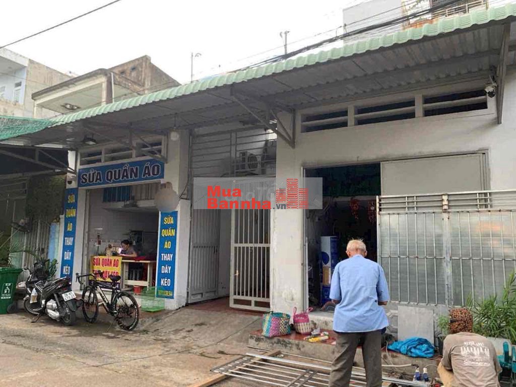 siêu phẩm mặt tiền KD ngay chợ khiết tâm bình chiểu DT 99,3M 4,75x20,5