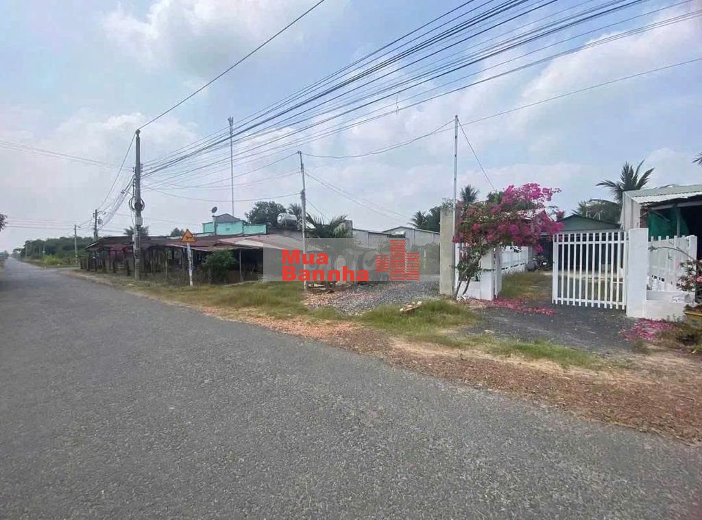 Nhà đường nhựa Cầu Khởi, Tây Ninh. 720tr còn TL