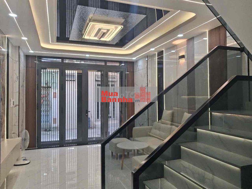 Bán Nhà HXH Lê Văn Quới 2 Tầng 40m2 Giá 4tỷ650