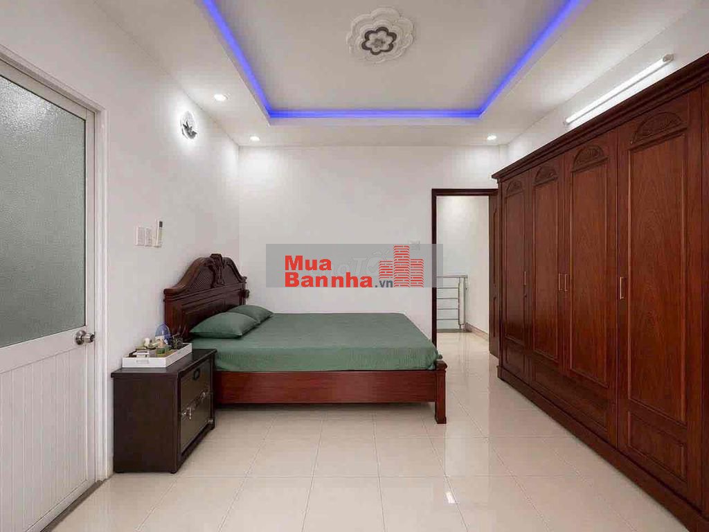 chỉ 140/Tr chủ nhà đang ngộp nên bán giá thấp hơn thị trường ngay BT