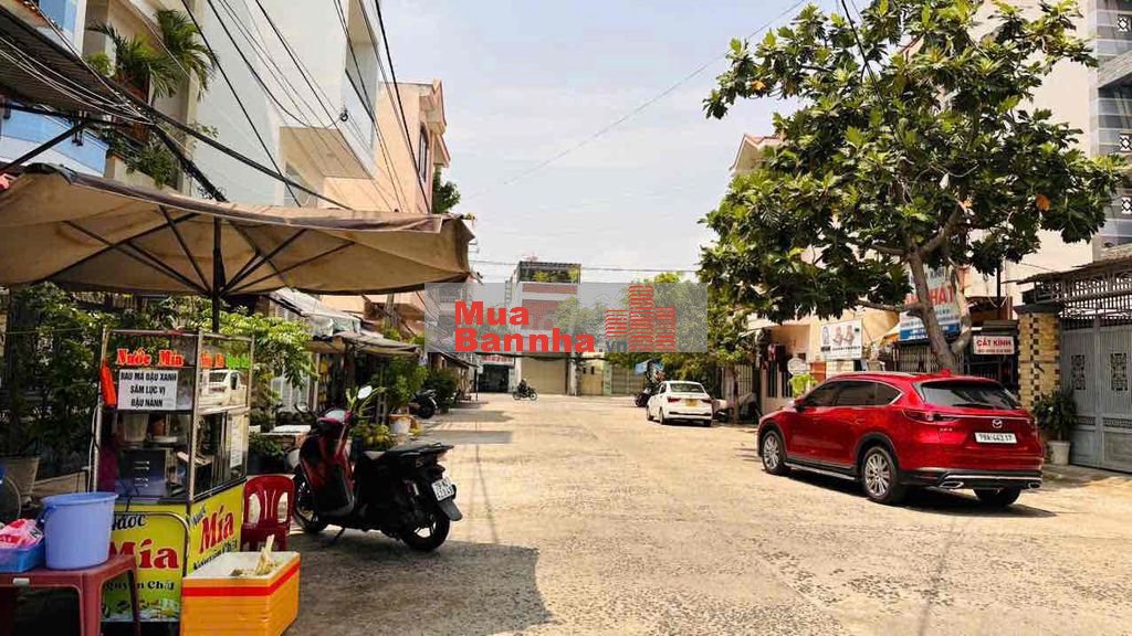 Bán Nhà Cấp 4 Đường Bế Văn Đàn Phước Long Nha Trang Sổ Riêng Gần Chợ