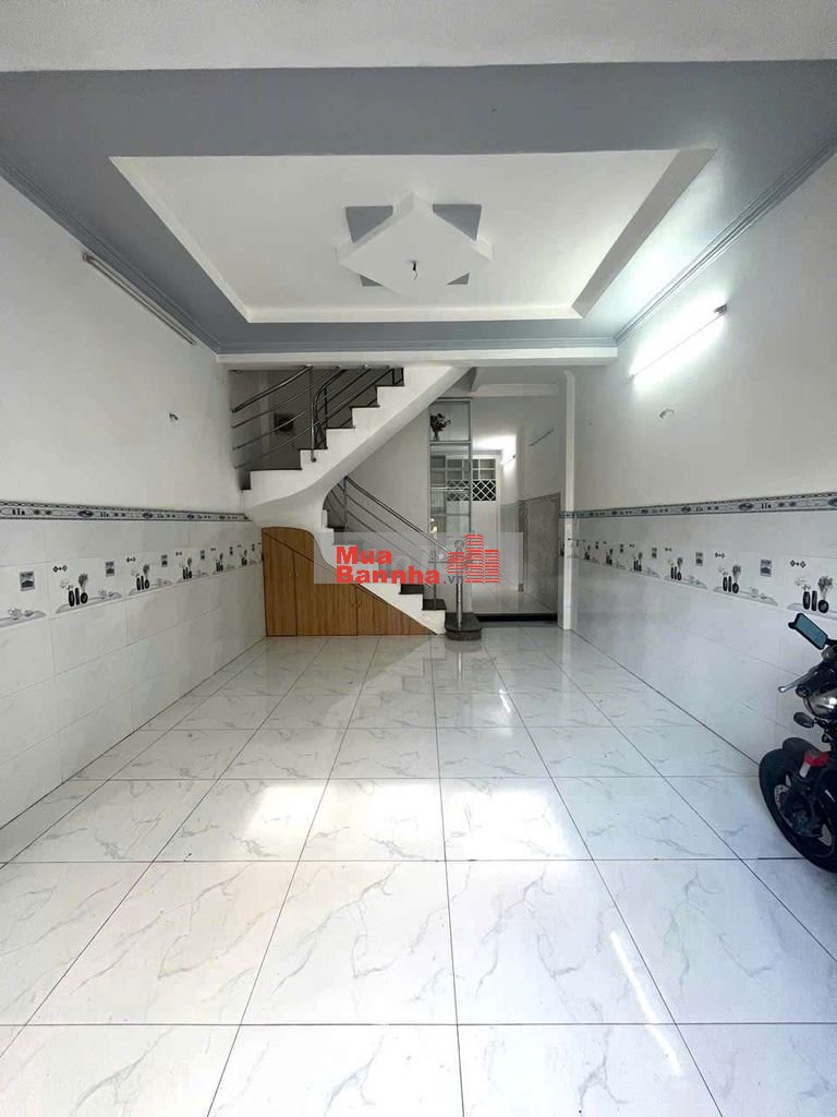 Giáp Gò Vấp 60 M2 ,hỉ 3,X tỷ
