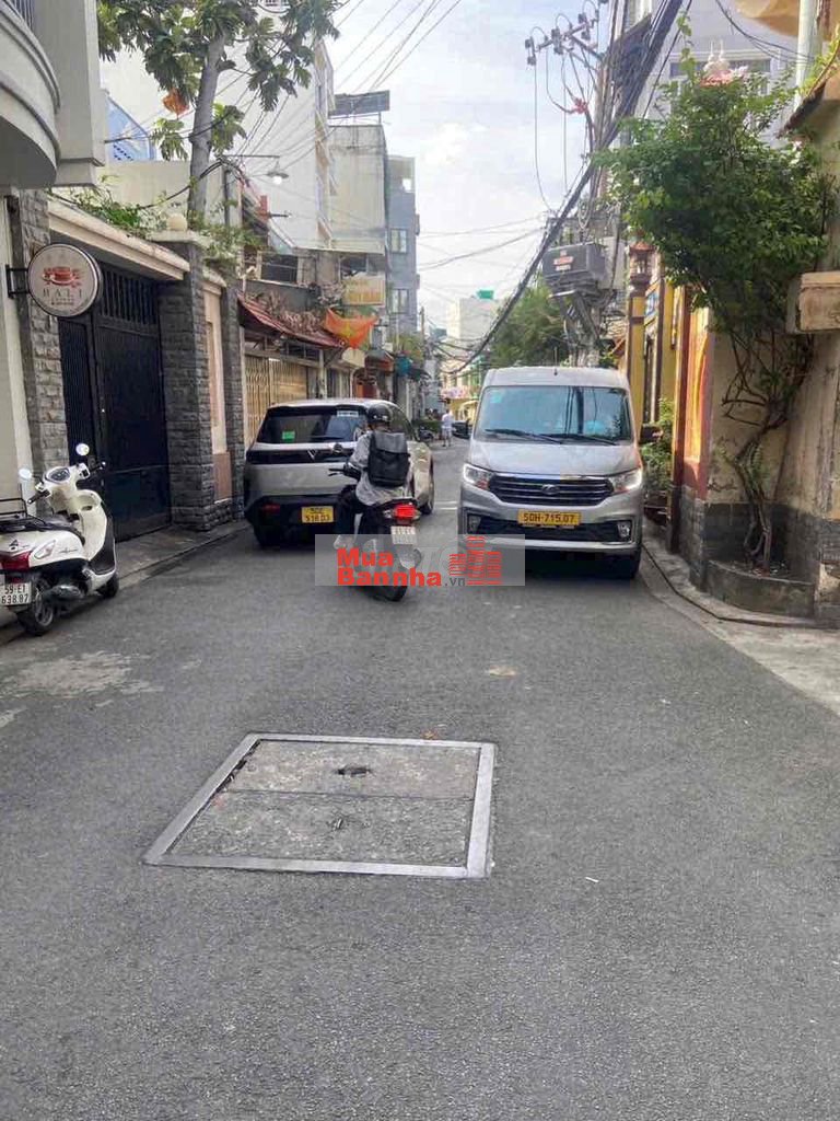 🌆5 lầu 40m 8 phòng ngủ 9wc xe hơi quay đầu
