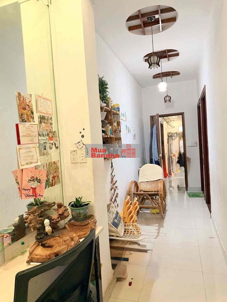 GẤP BÁN 158m2(8.8x30)4 tầng nhà khu vip sân bay Hẻm Xe Hơi Trường Sơn