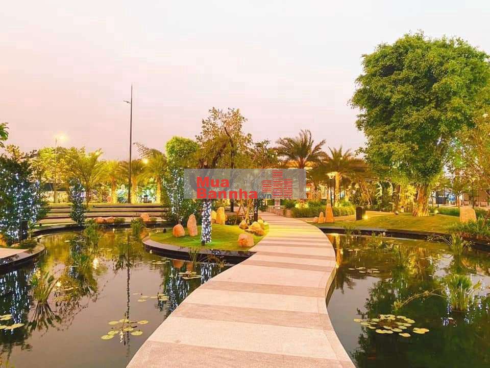 Nhà phong cách resort có sẵn sổ gần Aeon