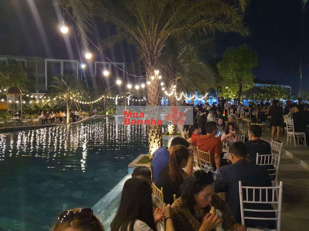 Nhà phong cách resort có sẵn sổ gần Aeon