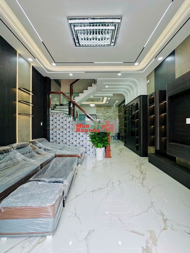 Nhà phố Lê Văn Quới (4m*14m- 6ty8TL) đúc 3 lầu, hẻm 6m gần chợ Bốn Xã