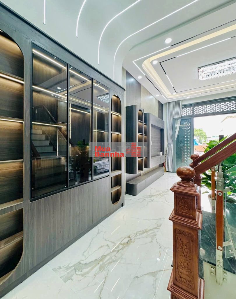 Nhà phố Lê Văn Quới (4m*14m- 6ty8TL) đúc 3 lầu, hẻm 6m gần chợ Bốn Xã