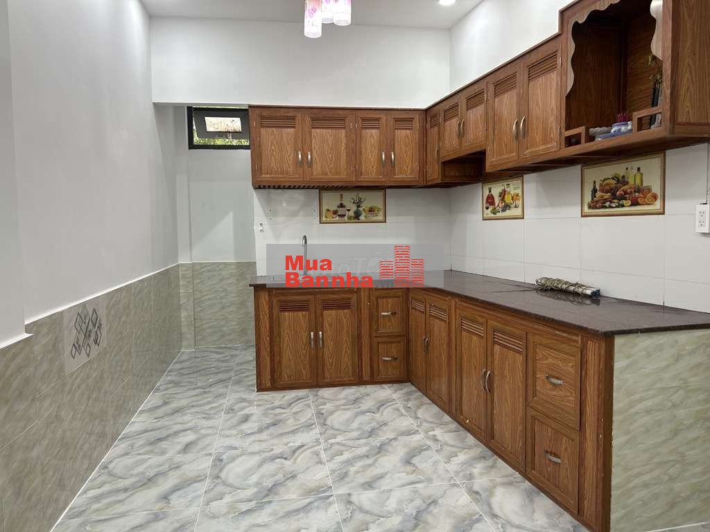 Nhà Q.6 hẻm xe hơi thông gần vòng xoay Phú Lâm