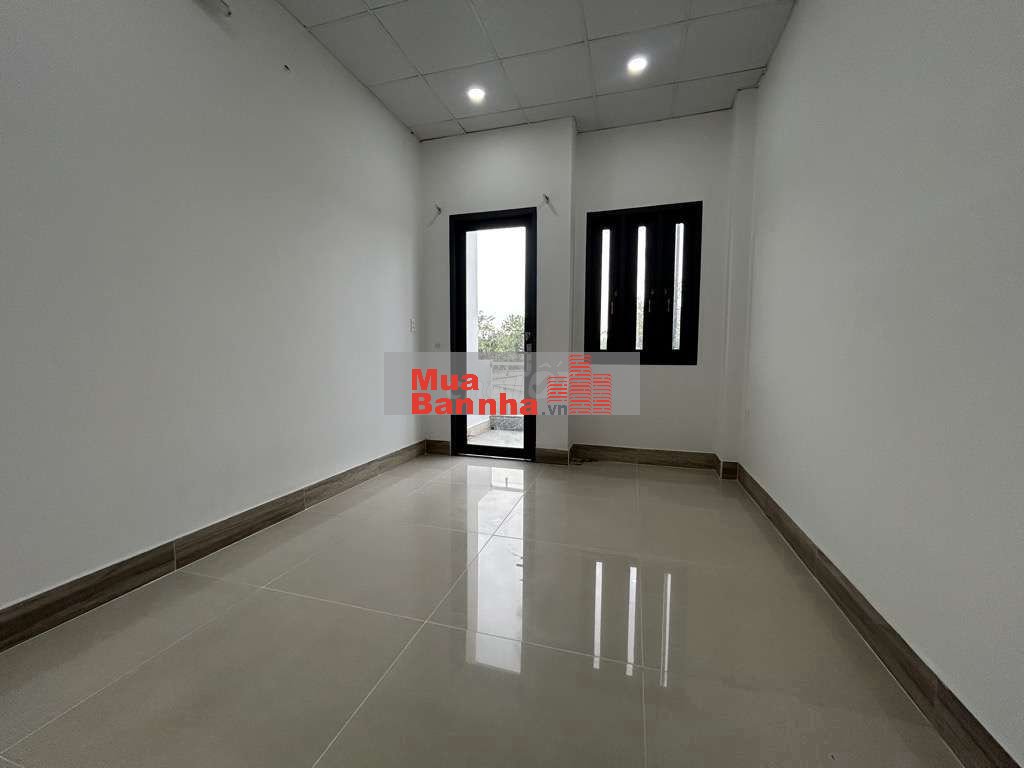 Nhà Q.6 hẻm xe hơi thông gần vòng xoay Phú Lâm