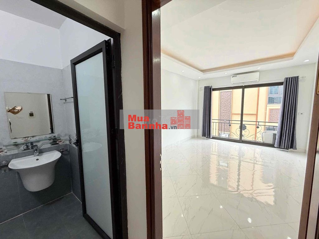 Chính Chủ Cần Bán Gấp Nhà 4 Tầng,Dọn Vào Ở Ngay,Chùa Võ,La Nội,Hà Đông