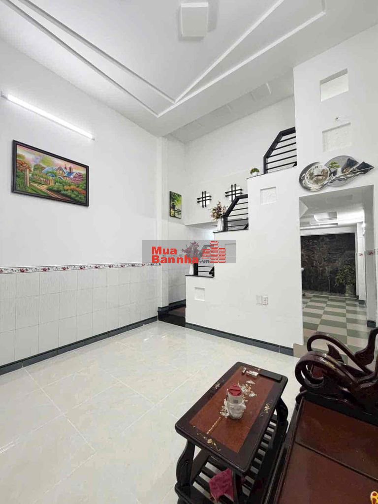 Lê Đình Cẩn - Gần Aeon - 50m2 - Hẻm xe hơi - nhà mới - 3tỷ hơn