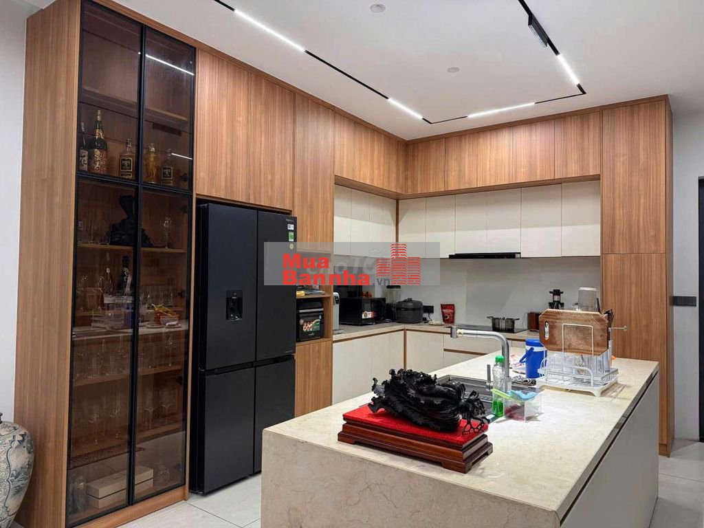 BÁN BIỆT THỰ SIÊU ĐẸP KDC VEN SÔNG, PHƯỜNG TÂN HƯNG QUẬN 7