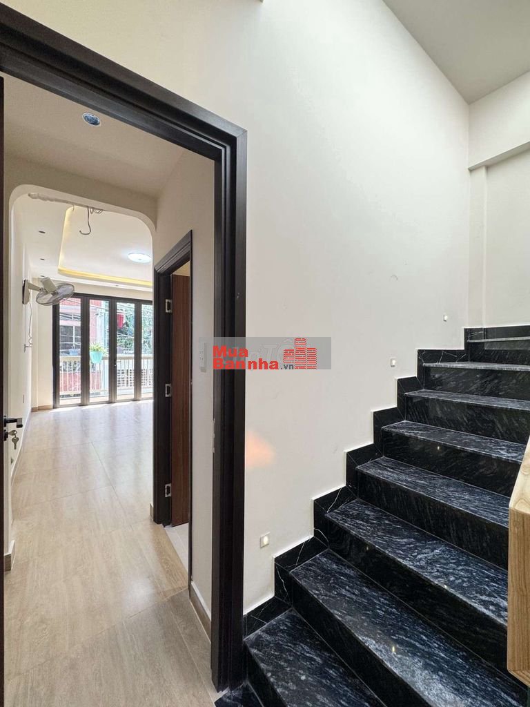 Bán Nhà Mới HXH Sát MT, 3 tầng, Nguyễn Đình Chiểu, P4, Q3,, GIÁ 8,5 Tỷ