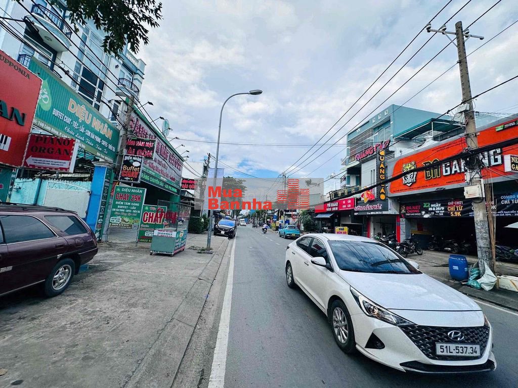 60tr/m2 - bán đất tặng nhà cấp 4 - đường 6m thông -GPXD HẦM+5 tầng