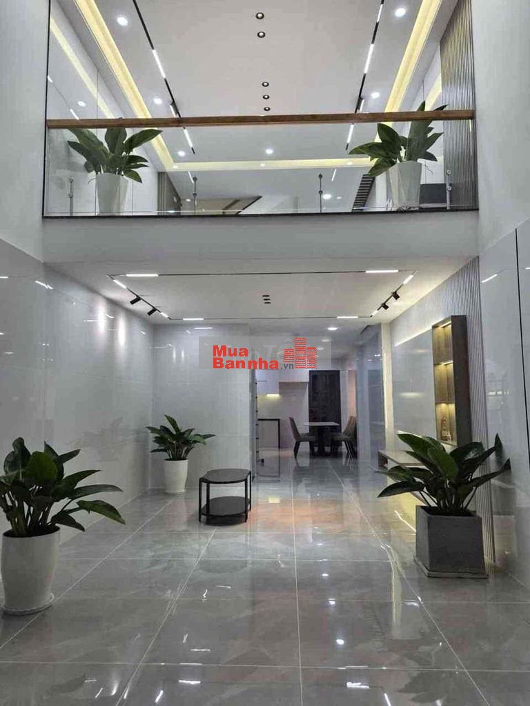 nhà mặt tiền khu Tên Lửa tiện ở và kinh doanh