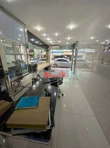 BÁN NHÀ MẶT TIỀN HUỲNH VĂN BÁNH