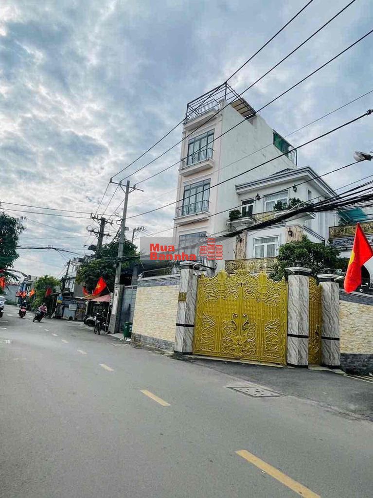 NHÀ MT NGAY TÔ NGỌC VÂN PHẠM VĂN ĐỒNG ,NGANG 4.3 NỞ HẬU,GPXD 5 TẦNG