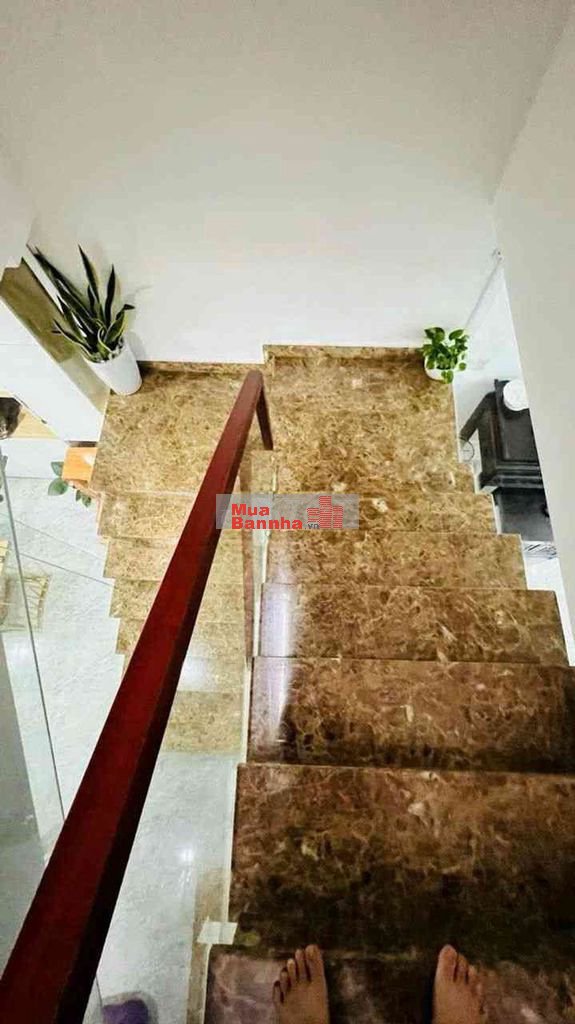 NHÀ 66m, 5 Tầng, đường 33 ngay Lê Văn Thịnh rẽ vào, 8.7 tỷ