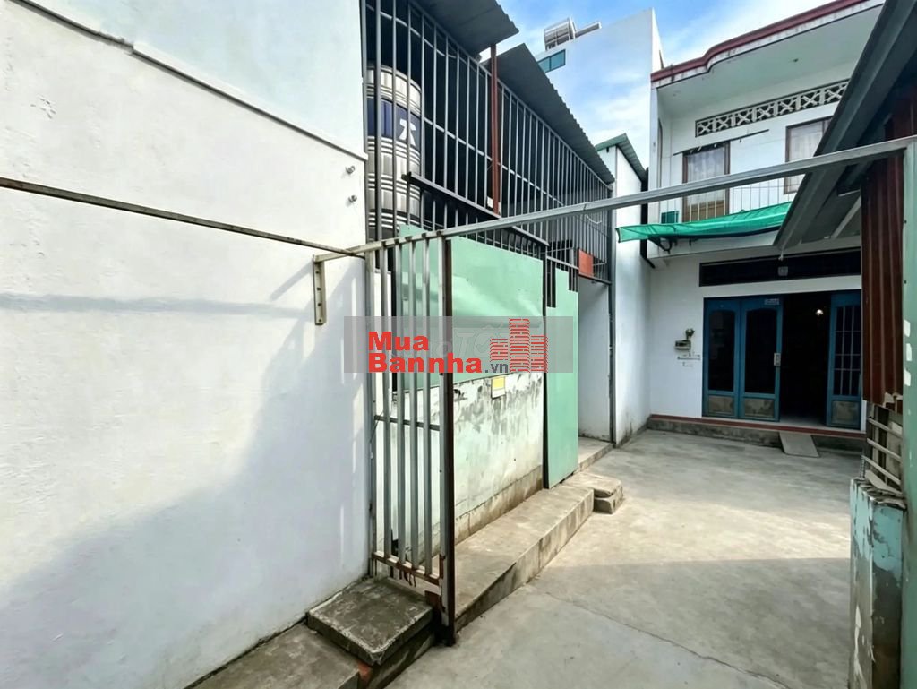 NHÀ TRỌ HẺM SINCO NGAY CHỢ