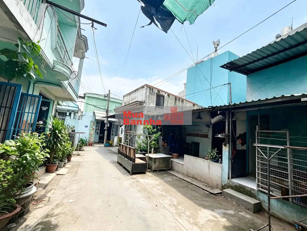 NHÀ TRỌ HẺM SINCO NGAY CHỢ
