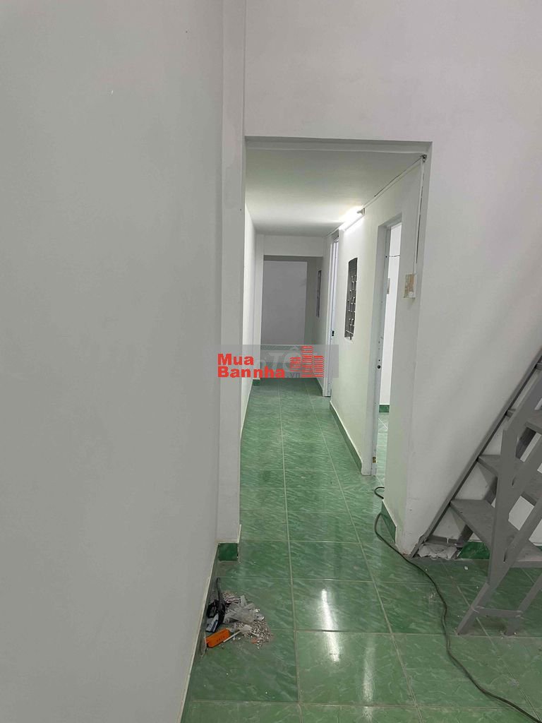 Nhà bán hóc môn sát bên q12 (3.3x20) Giá 1tỷ450 TL