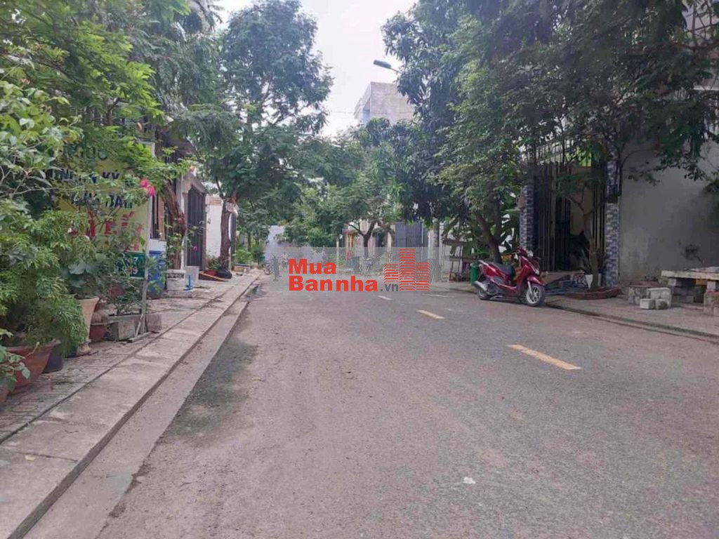 NHÀ 118M, MẶT TIỀN ĐƯỜNG ĐOÀN HỮU TRƯNG, 24 TỶ.