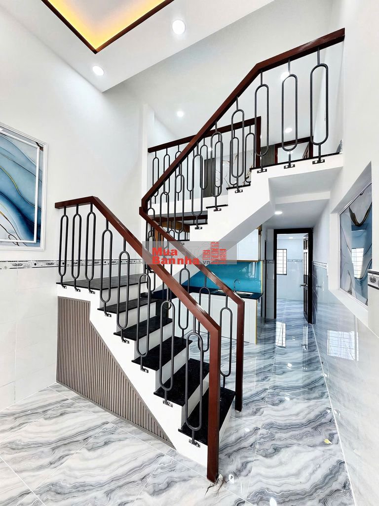 Nhà hẻm oto (DT:3x13m) giá 1 tỷ 350tr còn TL ở Lê Văn Khương Quận 12