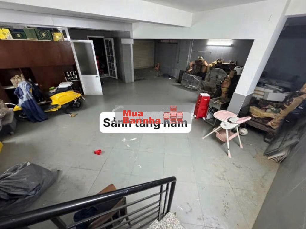 Biệt thự mặt tiền Diệp Minh Tuyền, KDC Gia Hòa, Q9, 300m², 28.5 tỷ