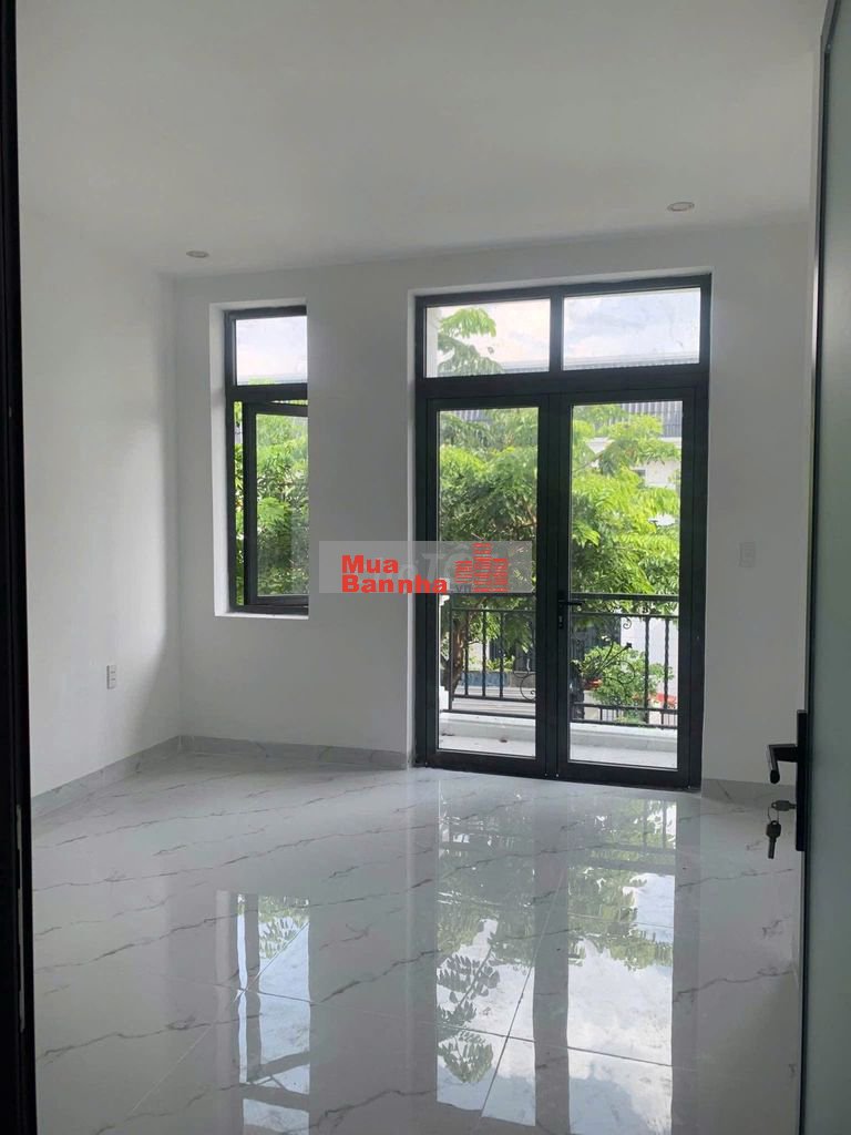 Nhà 2 tầng mới ngay trung tâm Tân Uyên - trả trước 450tr