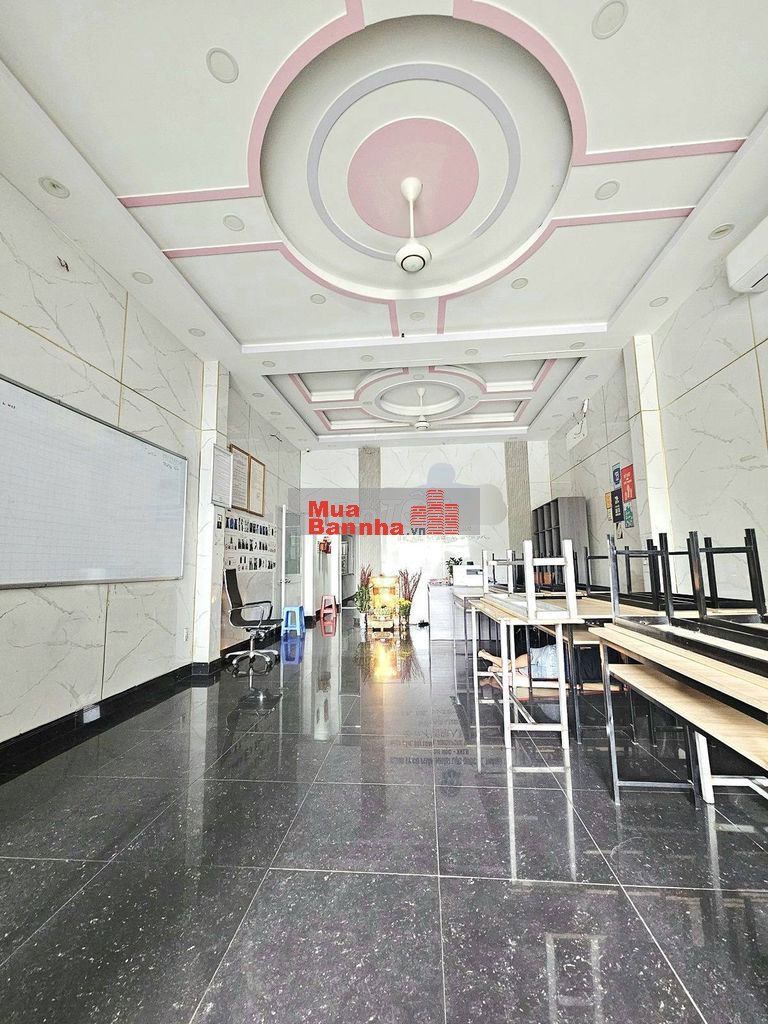 BÁN NHÀ MẶT TIỀN ĐƯỜNG 10 - LINH TRUNG - 4 TẦNG - DÒNG TIỀN 35TR/THÁNG