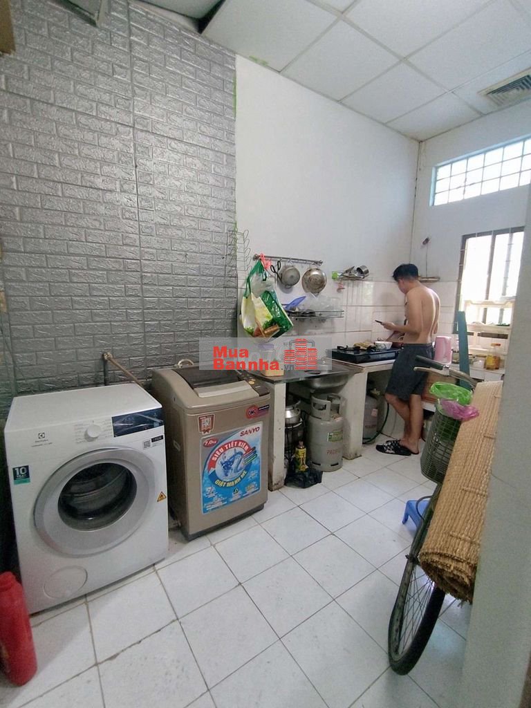 4,2 TỶ - NHÀ C4 - 56M2 - NGAY HOÀNG DIỆU 2, LINH CHIỂU