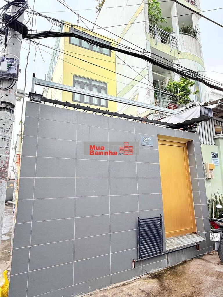 Bán gấp nhà 2 mặt tiền hẽm TT Nhà Bè